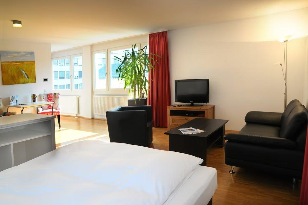 Aparthotel Seeger Living Comfort Downtown 3*